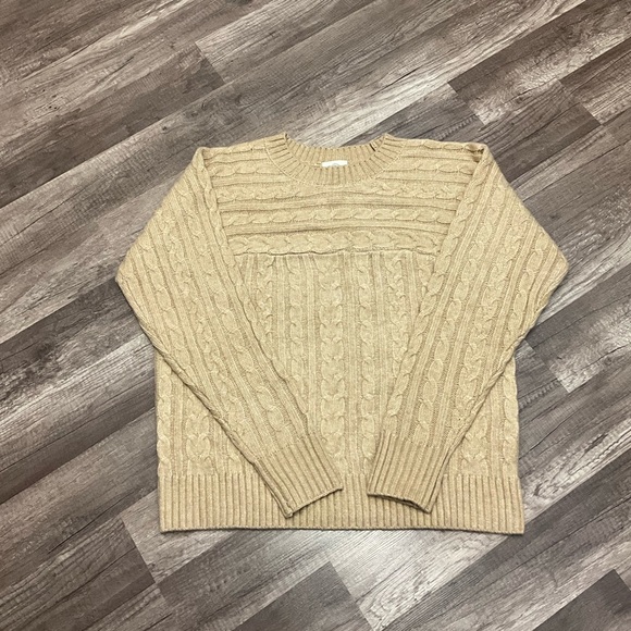 St. John's Bay Womens Crew Neck Long Sleeve Pullover Sweater Size Medium In Tan - Picture 1 of 5